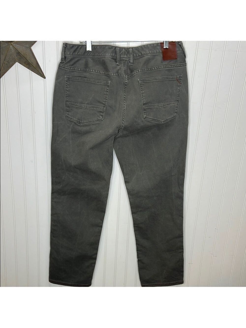 Tommy Bahama Antigua Cove Gray Men Jeans Size 36X30 - Picture 5 of 11